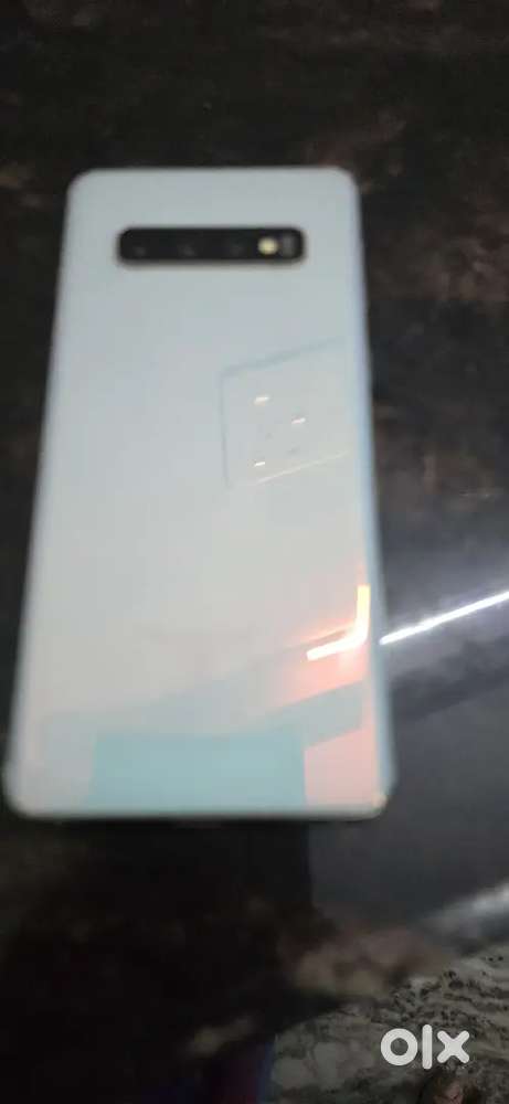 S 10 good condition mob ile no.singale scrach