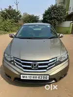 Honda City V MT Sunroof, 2012, Petrol