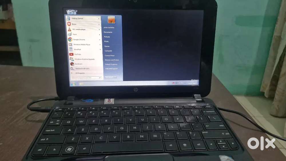 Hp mini laptop with charger