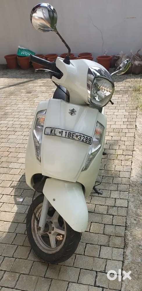 Suzuki access special edition 2016