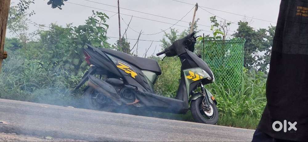 Ray zr 125cc
