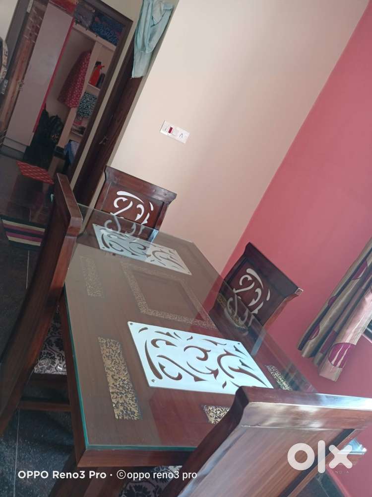 4seater Dining table set