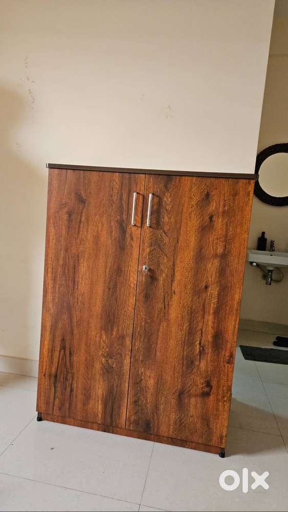 6 Months Old Wooden Shoe Rack – Like New Condition
