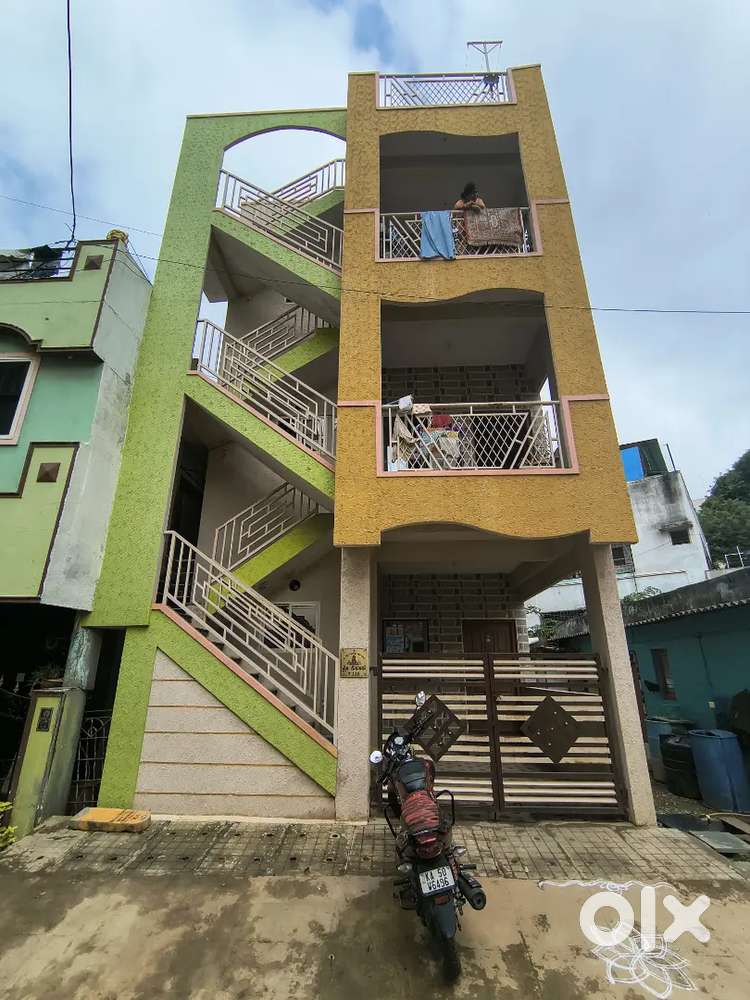 2bhk for rent , 1st floor