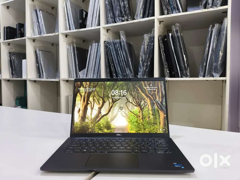 Loot Loo Deal Laptop Dell 7420 Import i7-11th 16GB RAM 512GB SSD
