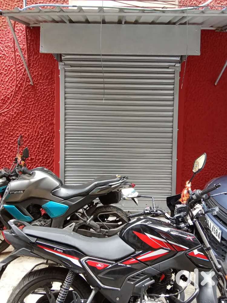 Commercial space for Shop/Office