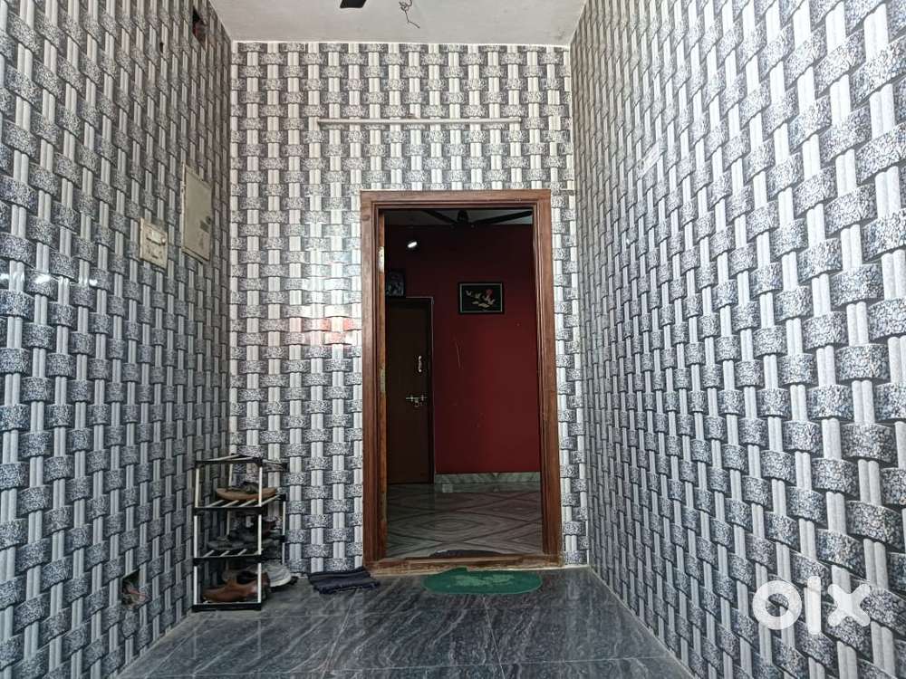 Indidual house available for rent 10000 or lease 800000