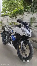 YAMAHA R15S