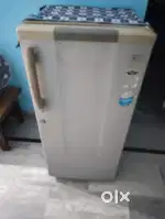 180 litre lg good working frdge looks as new