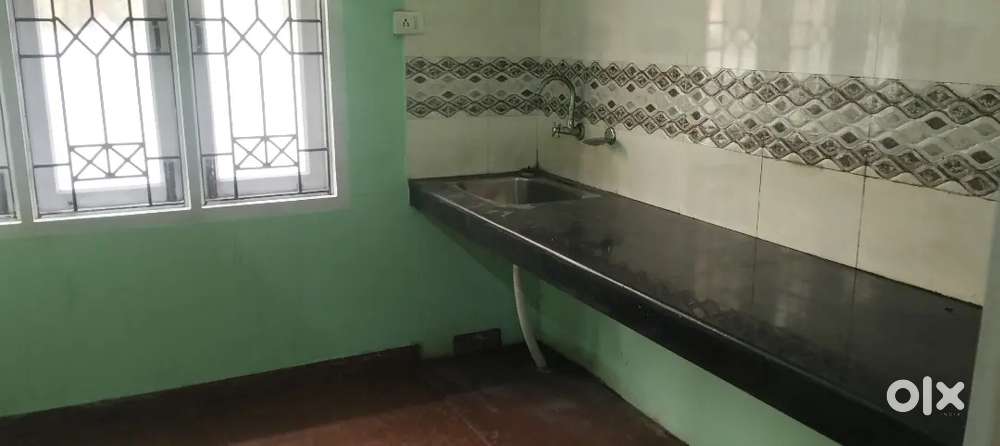 Single Room available for rent