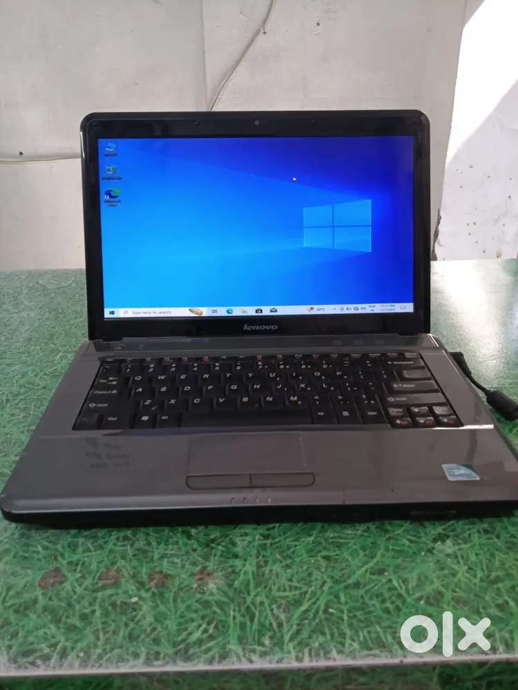 Laptop lenovo