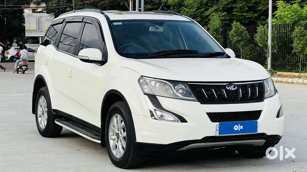 Mahindra XUV500 2.2 W10, 2017, Diesel