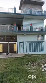 रूम किराए पर उपलब्ध है
