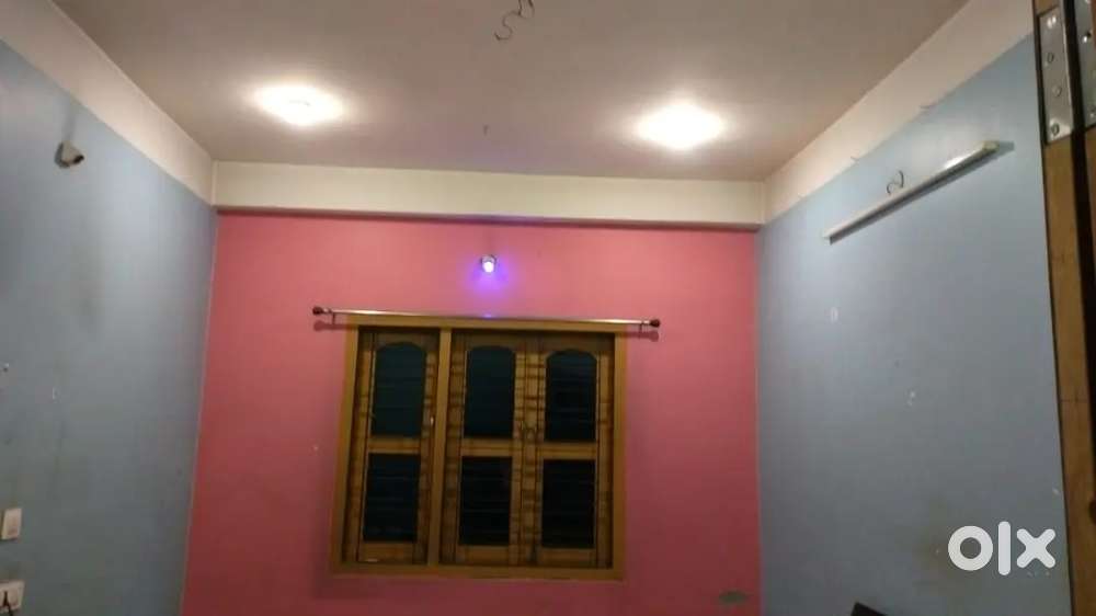 2bedroom ,1kitchen,1 bathroom,1hall, parking
