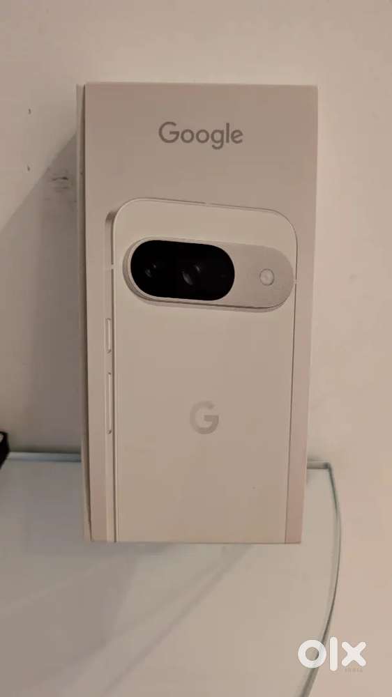 Fix price 15 din old white colour 256gb