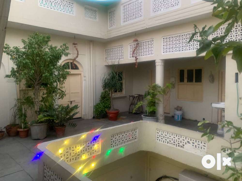 House for sale in the centre of patiala city.