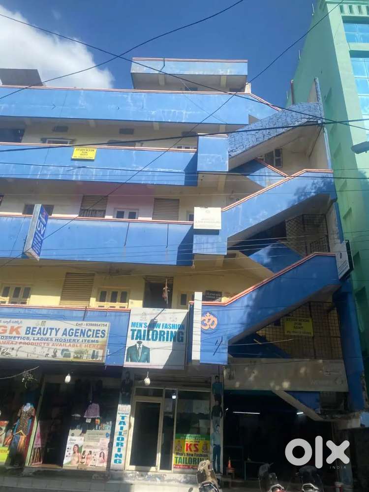 Shop for Rent