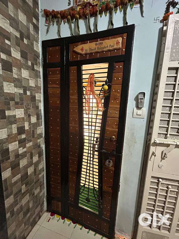 2 BHK Rahatani flat for Resale