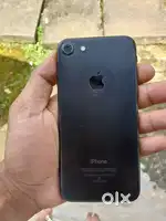 Iphone 7 2GB RAM