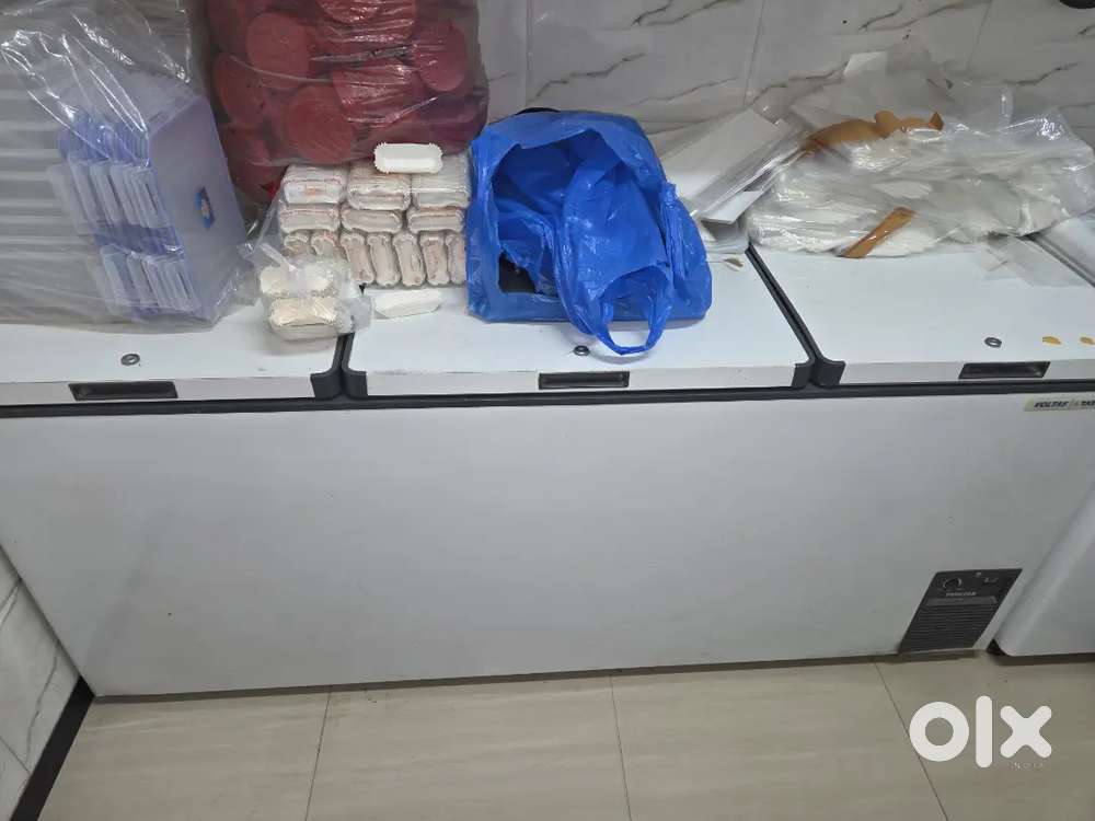 Voltas 600 Ltr Triple Door Deep Freezer