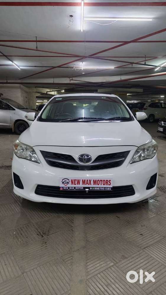Toyota Corolla Altis 1.8 J, 2013, Diesel
