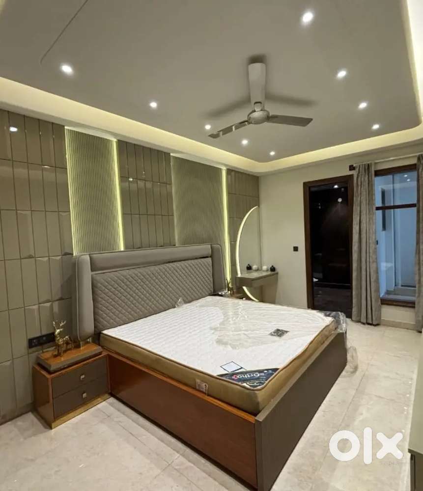 2 BHK flat fully furnished flat 62 nearby Indirapuram hdhxh
