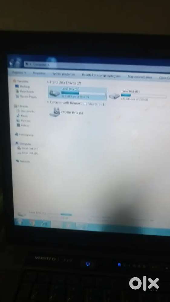 15.6 dell Vostro Shiny maroon laptop