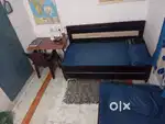 PG FOR STUDENTS ONLY (BOYS/GIRLS)
