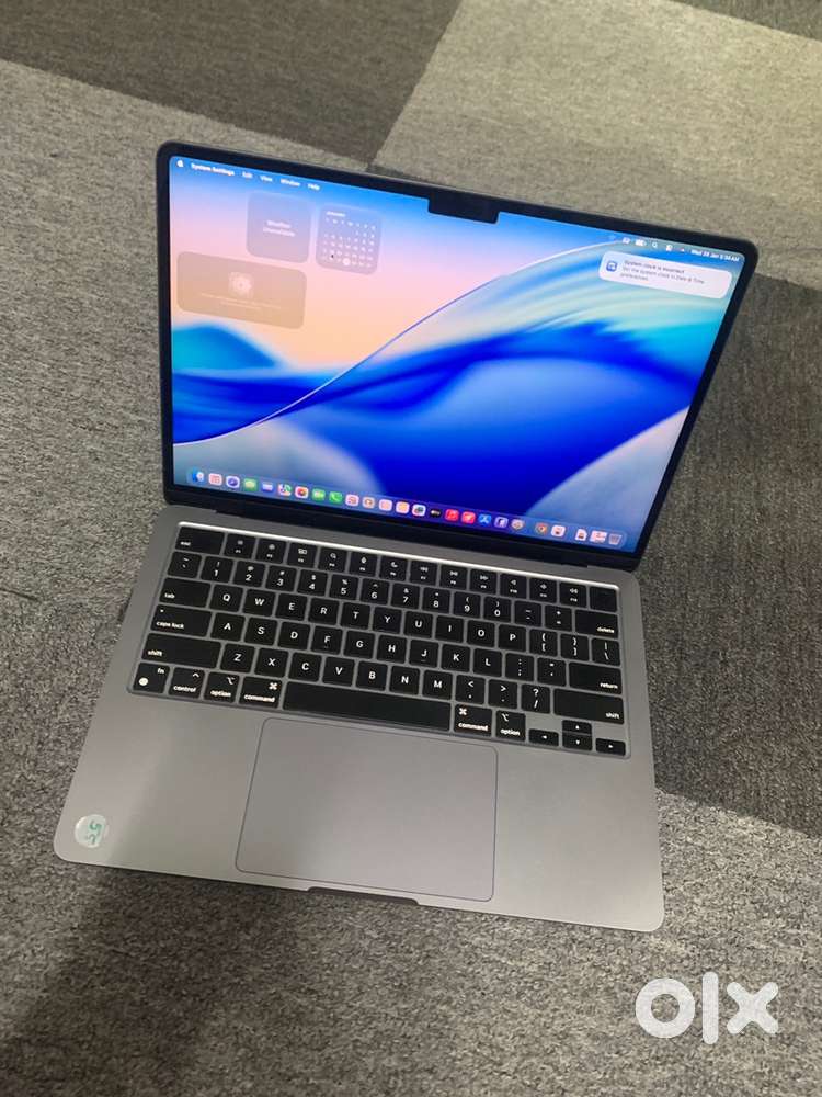 Apple Macbook Air 2022(13inch) M2 8GB 256GB Bill & Warranty
