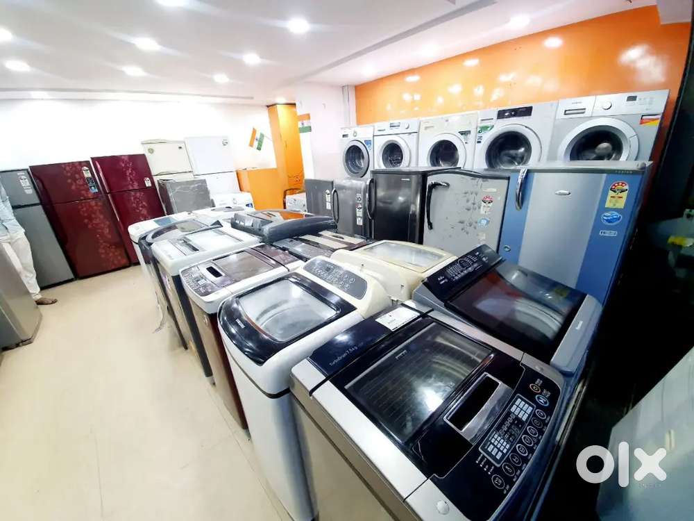 “Fully Functional Washing Machine + Refrigerator Combo for Sale