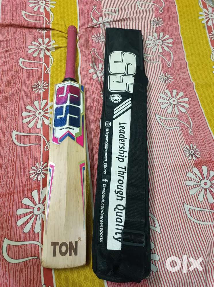 SS cricket bat