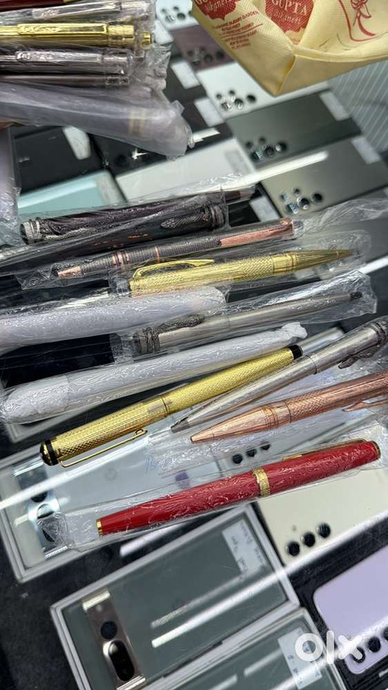 Sales and instagram handling experience