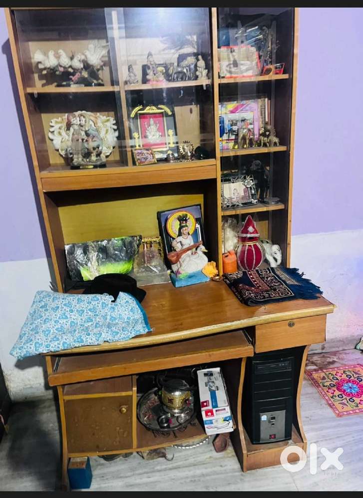 Showcase & computer table