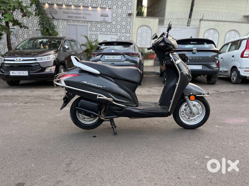 HONDA ACTIVA 6G Grey