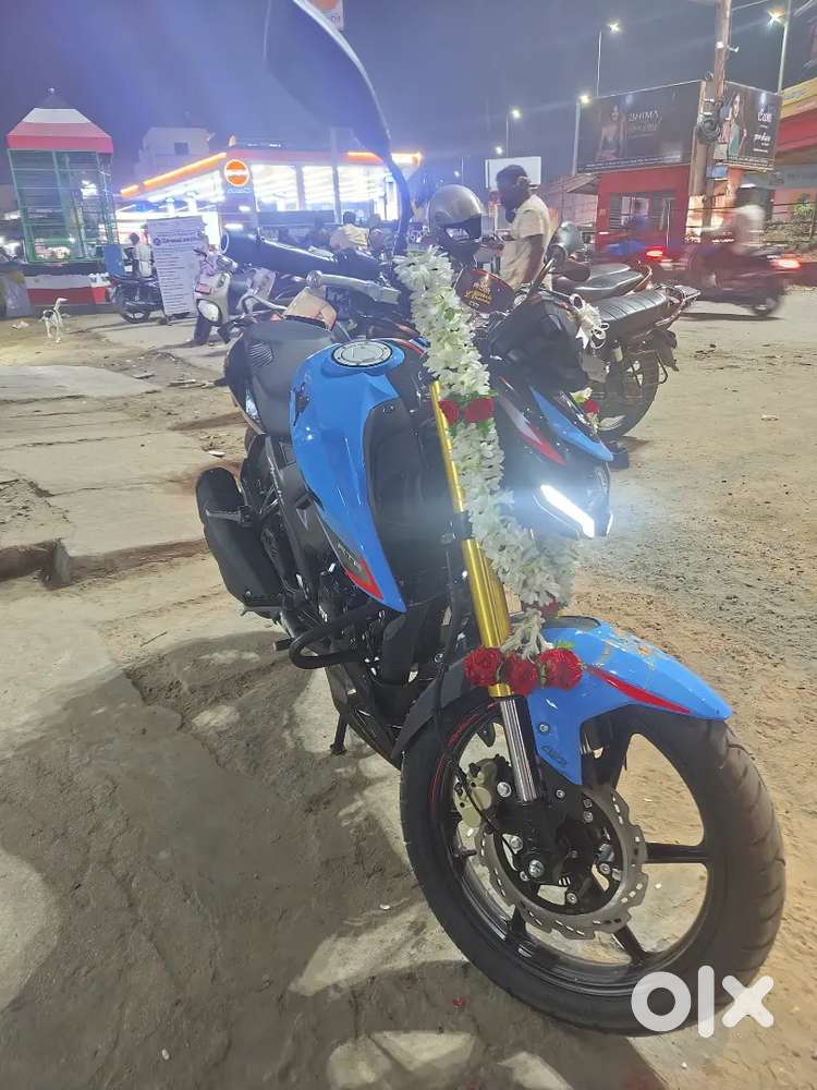 Apache 160 4V TFT Special Edition  MRNBLUE - 15 days OLD