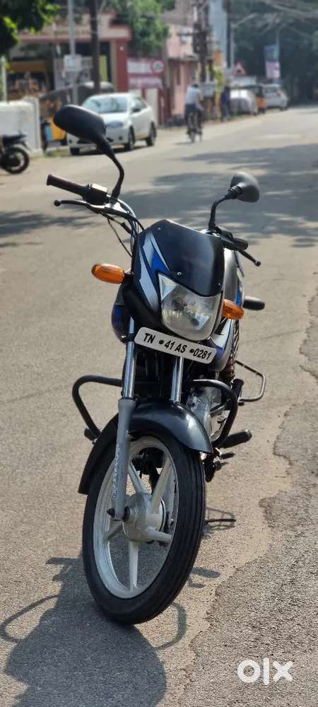 Bajaj ct100 self start 2018 model very very low km low usage exelent