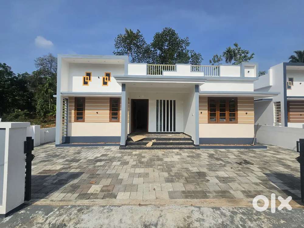 BUDGET-FRIENDLY 3BHK HOUSE IN KAKKANAD KIZHAKKAMBALAM PATTIMATTOM