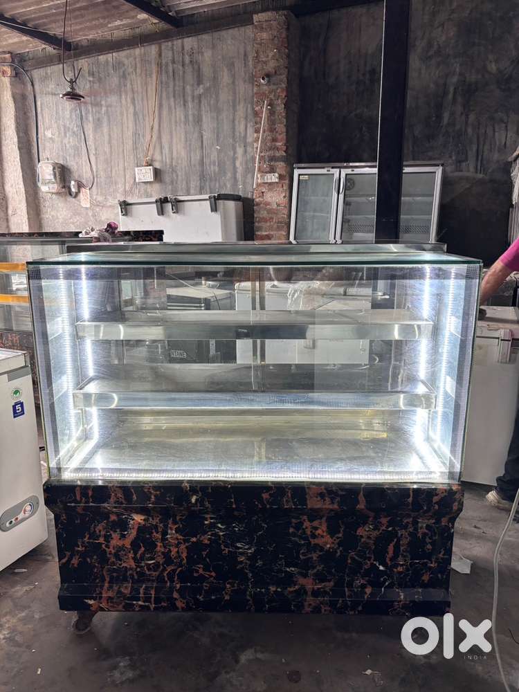Bakery counter Non Ac