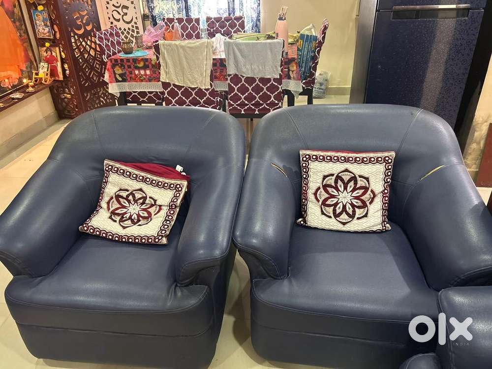 Sofa for Sale immediate