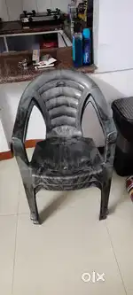 2 Plastic chairs - brand new