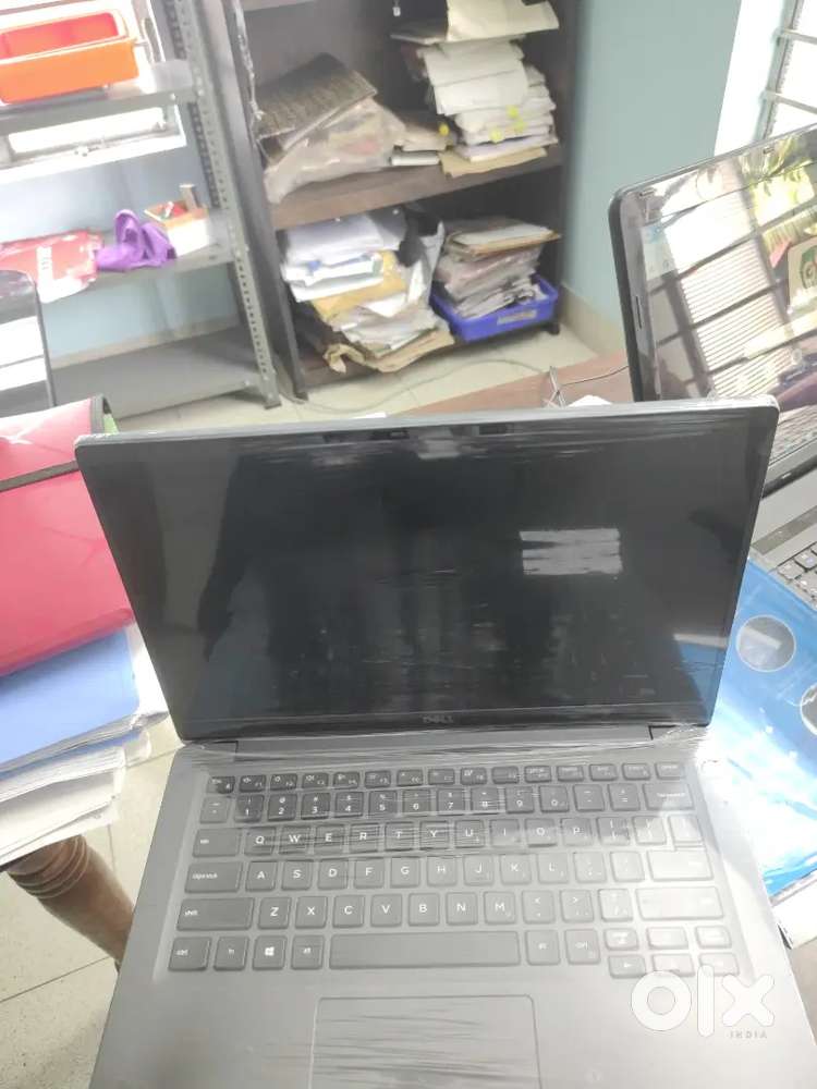 DELL LATITUDE 7400