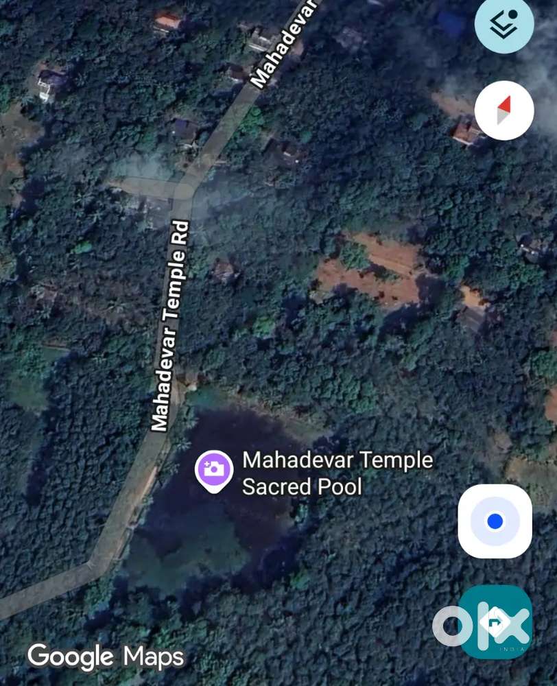 Square plot for sale in Pavithreswaram