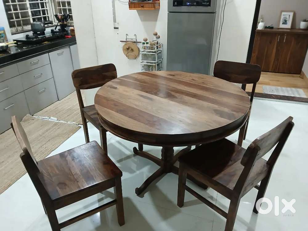 Sheesham wood Dining table 4 seater