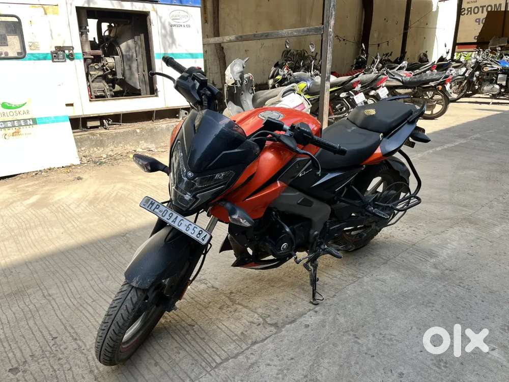 Finence hai bike 4000 monthly emi hai