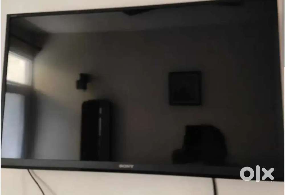 Sony 32 inch LED and SA D40 home theater in brand new condition