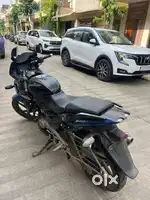 25000/- Bajaj pulser 220