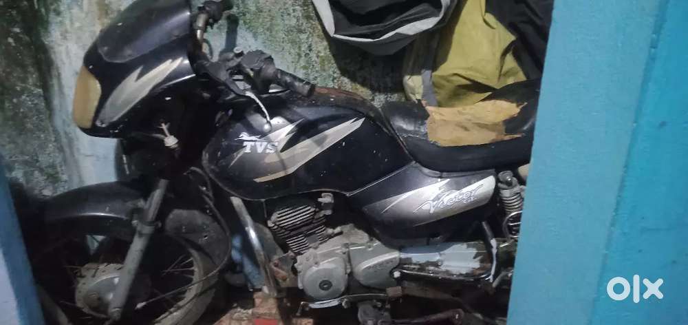 Tvs victor gl price negotiable
