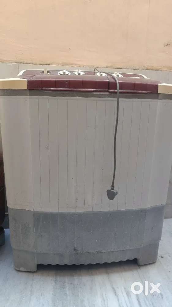 LG 6.8kg washing machine