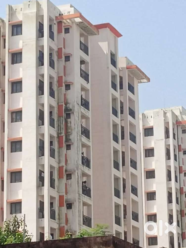 TO-LET 2bhk flat available varanasi me kahi bhi lijiye