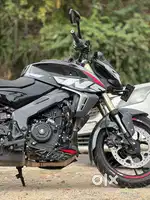 Bajaj pulser NS 400 Z